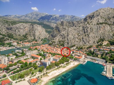 Apartment Two bedroom apartment with air-conditioning Omiš A-22642-a in Omiš - Apartment