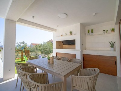 Villa Strandvilla mit Pool in der Nähe von Split - Outdoor photo 6