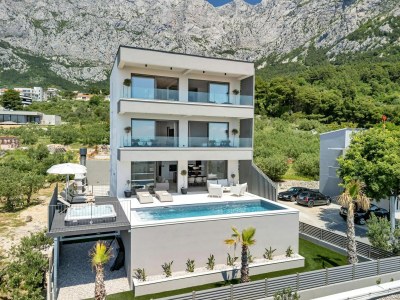 Villa Makarska Family Retreat with Seaview in Makarska Riviera - Villa