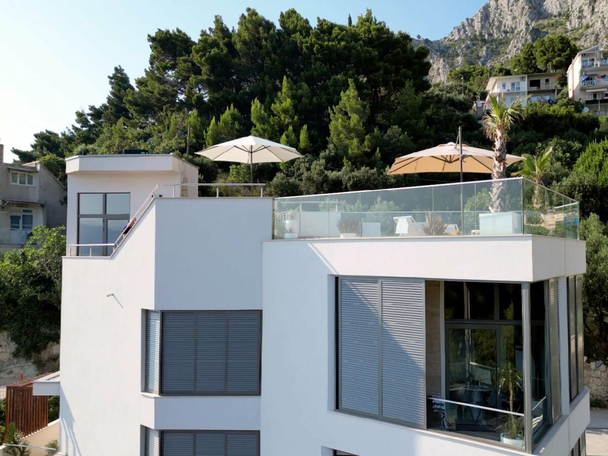 Villa Spacious Villa Apartment with Seaview