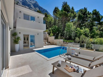 Villa Luxusvilla in Baška Voda - Outdoor photo 8
