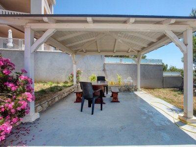Apartment One bedroom apartment near beach Brodarica, Šibenik A-15270-a - Outdoor photo 23