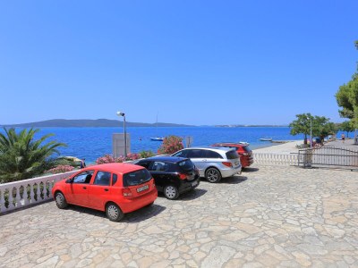 Apartment Two bedroom apartment near beach Brodarica, Šibenik A-15270-c - Outdoor photo 28
