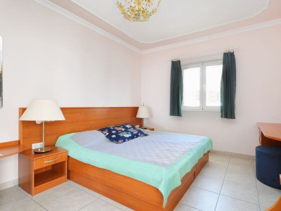 Apartment Two bedroom apartment near beach Brodarica, Šibenik A-15270-c - Outdoor photo 32
