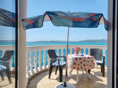 Apartment One bedroom apartment near beach Brodarica, Šibenik A-15270-e in Šibenik - Apartment