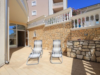 Apartment Two bedroom apartment near beach Brodarica, Šibenik A-15270-g - Outdoor photo 15