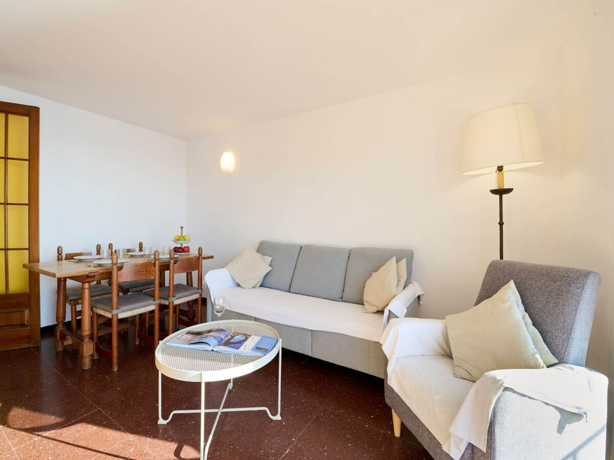Apartment Apartment in Llafranc with Sea Views