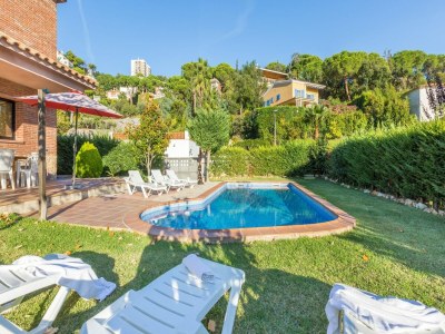 Villa Villa in Spain near Cala Canyelles Beach - Environment photo 31