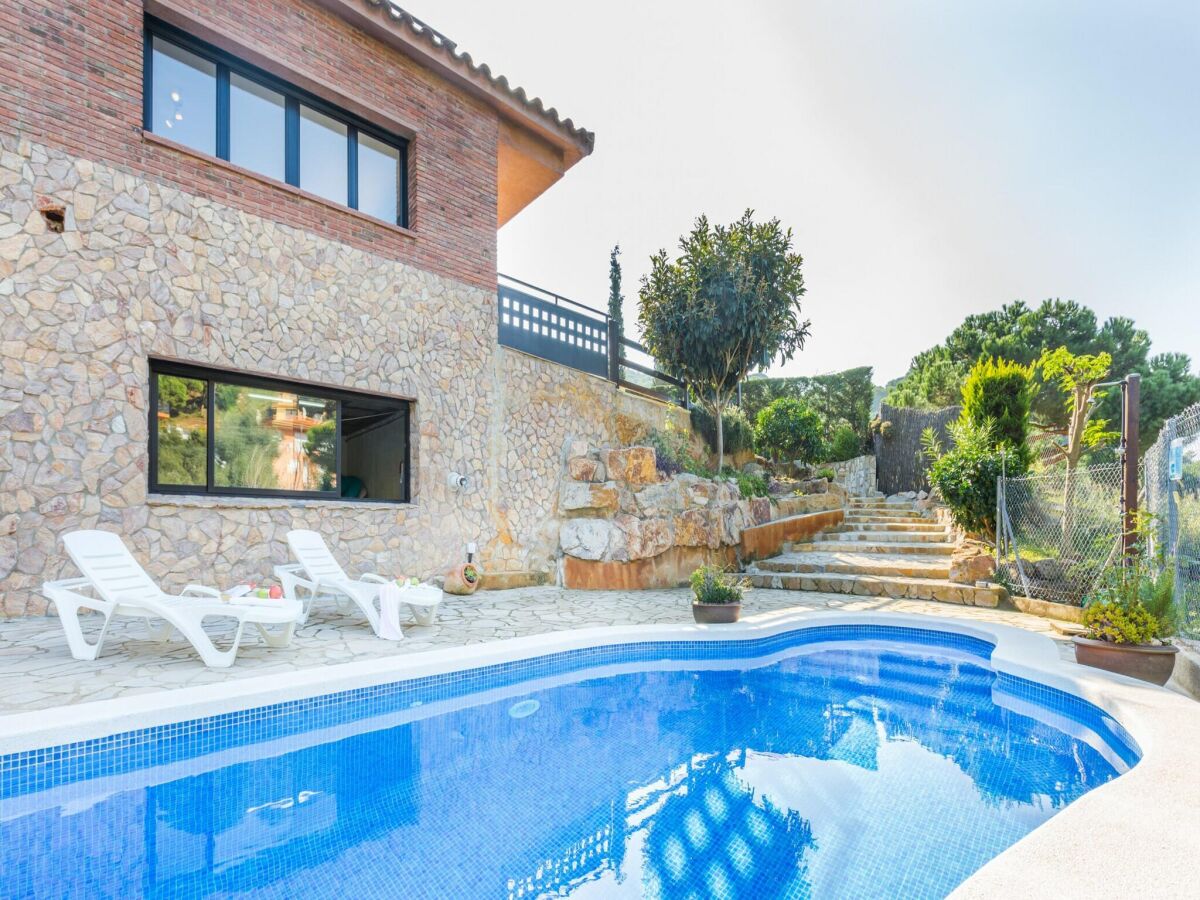 Villa Villa in Costa Brava near Cala Canyelles Beach