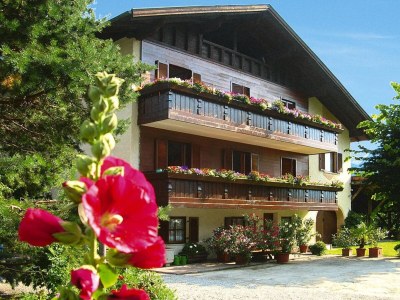 Apartment Wohnung in Latsch mit Pool & Garten in Latsch - Apartment