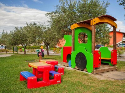 Holiday park Mobilehome im Caravanpark The Garda Village in Sirmione-ehemals TUI Ferienhaus - Outdoor photo 8
