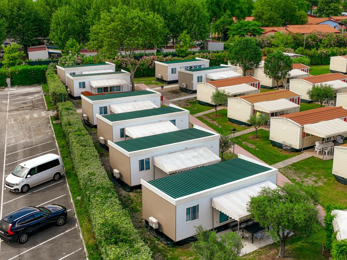 Holiday park The Garda Village caravan park, Sirmione - Outdoor photo 2