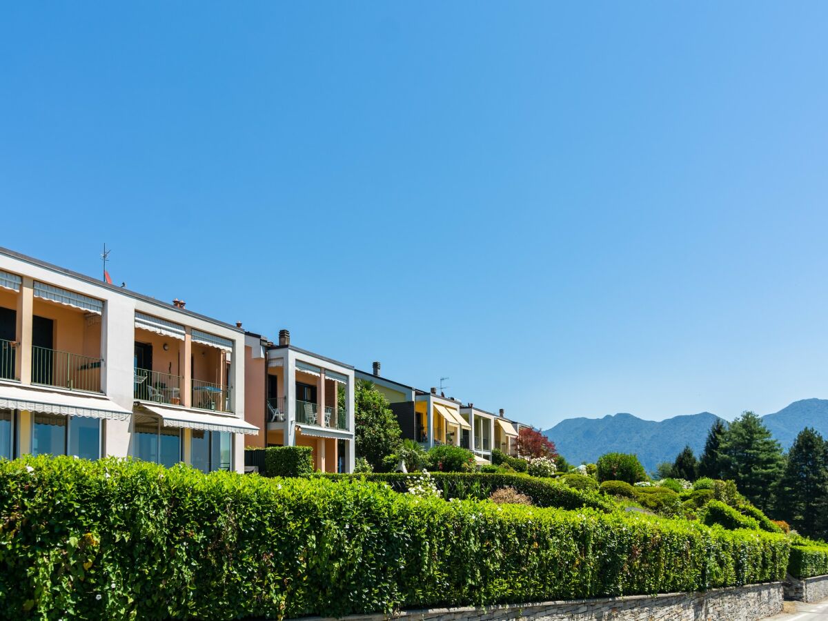 Holiday house Chalet in Verbania near Lake Maggiore - Outdoor photo 2