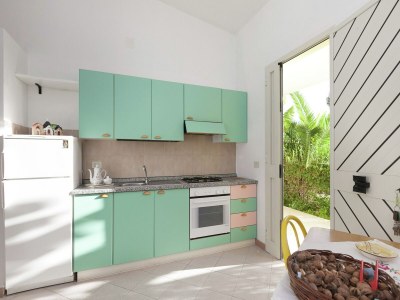 Apartment Mediterranean Holiday Home for 4 - Features photo 26