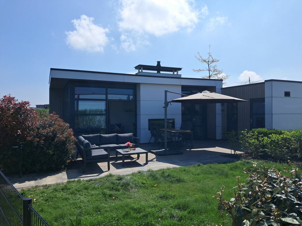 Holiday house Chalet Land in Sicht mit Zaun Haus Nr. 81 - Outdoor photo 2