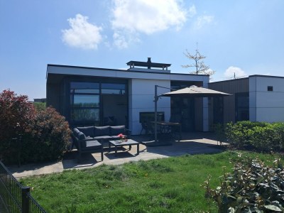 Holiday house Chalet Land in Sicht mit Zaun Haus Nr. 81 - Outdoor photo 2