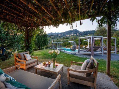 Farmhouse Apartment in Tuscany with Pool and Lucca Views - Outdoor photo 11