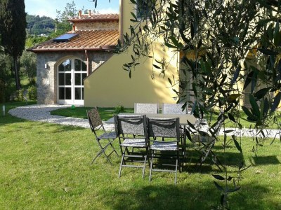 Farmhouse Apartment in Tuscany with Pool and Lucca Views - Outdoor photo 25