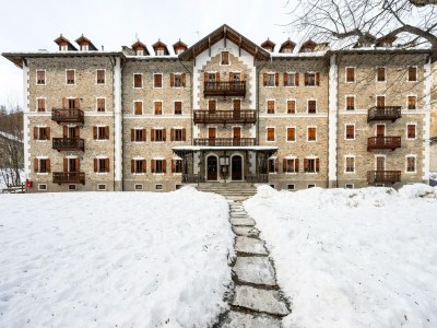 Apartment In the historic building, con aria condizionata in Cantoira - Apartment