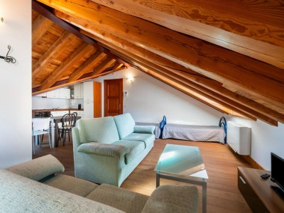 Apartment In the historic building, con aria condizionata - Features photo 17