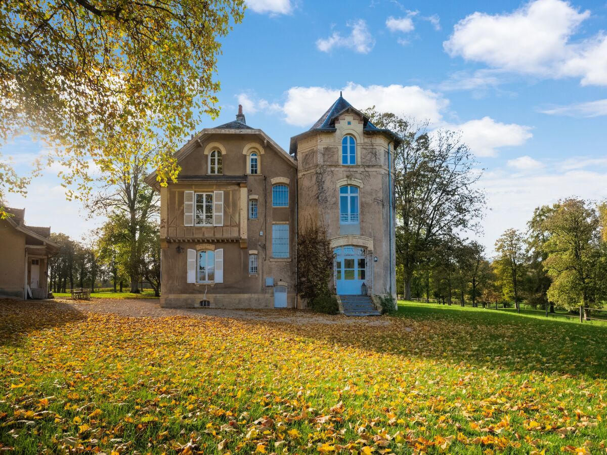 Villa Ferienhaus neben einem Schloss. - Outdoor photo 5