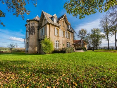 Villa Ferienhaus neben einem Schloss. - Outdoor photo 6