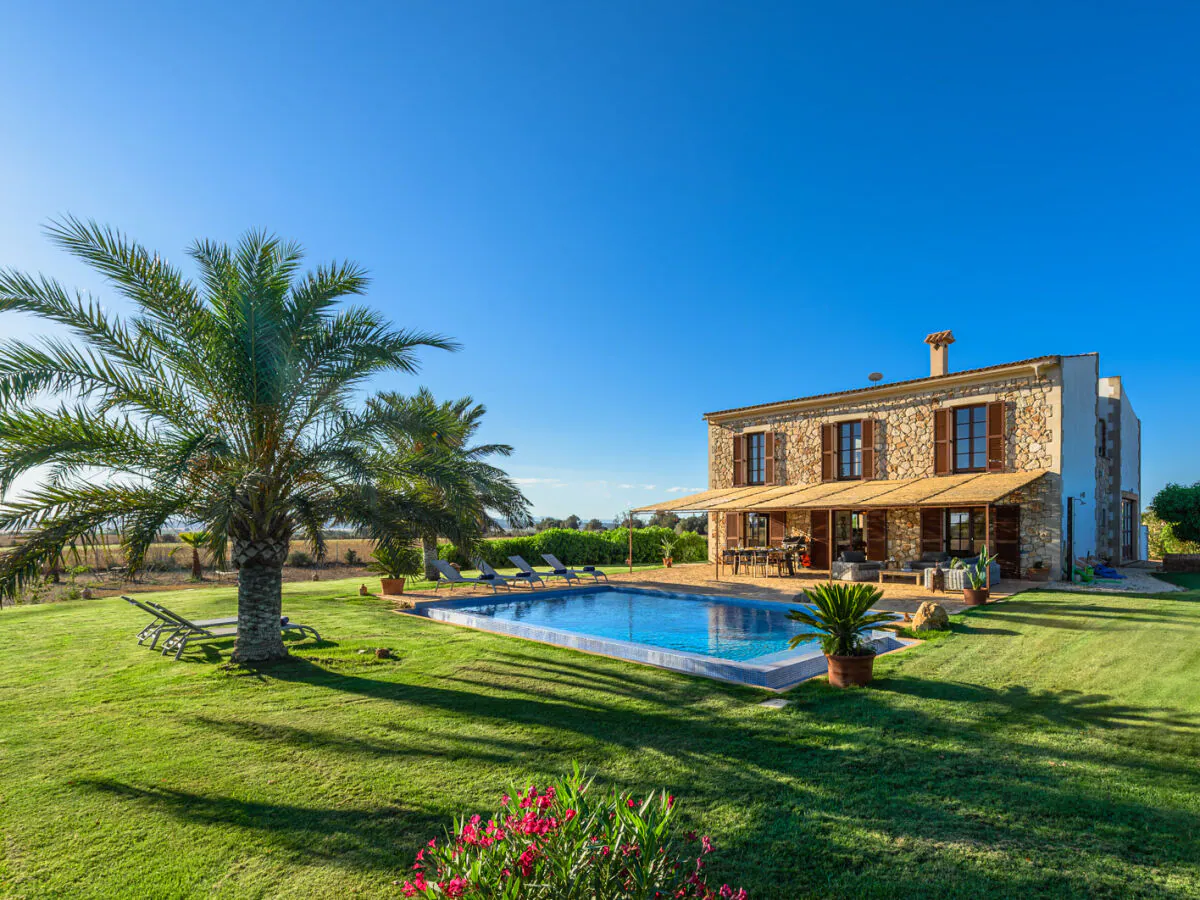 Finca Finca Cuatro Vientos - Exklusive Finca in ruhiger Lage mit hochwertiger und geschmackvoller Ausstattung in der Nähe von Manacor 1