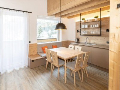 Apartment Spacious 3-Bedroom Alpine Apartment for 7 Guests - Features photo 14