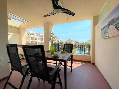Apartment 2-Bedroom Apartment Near the Sea - Outdoor photo 2