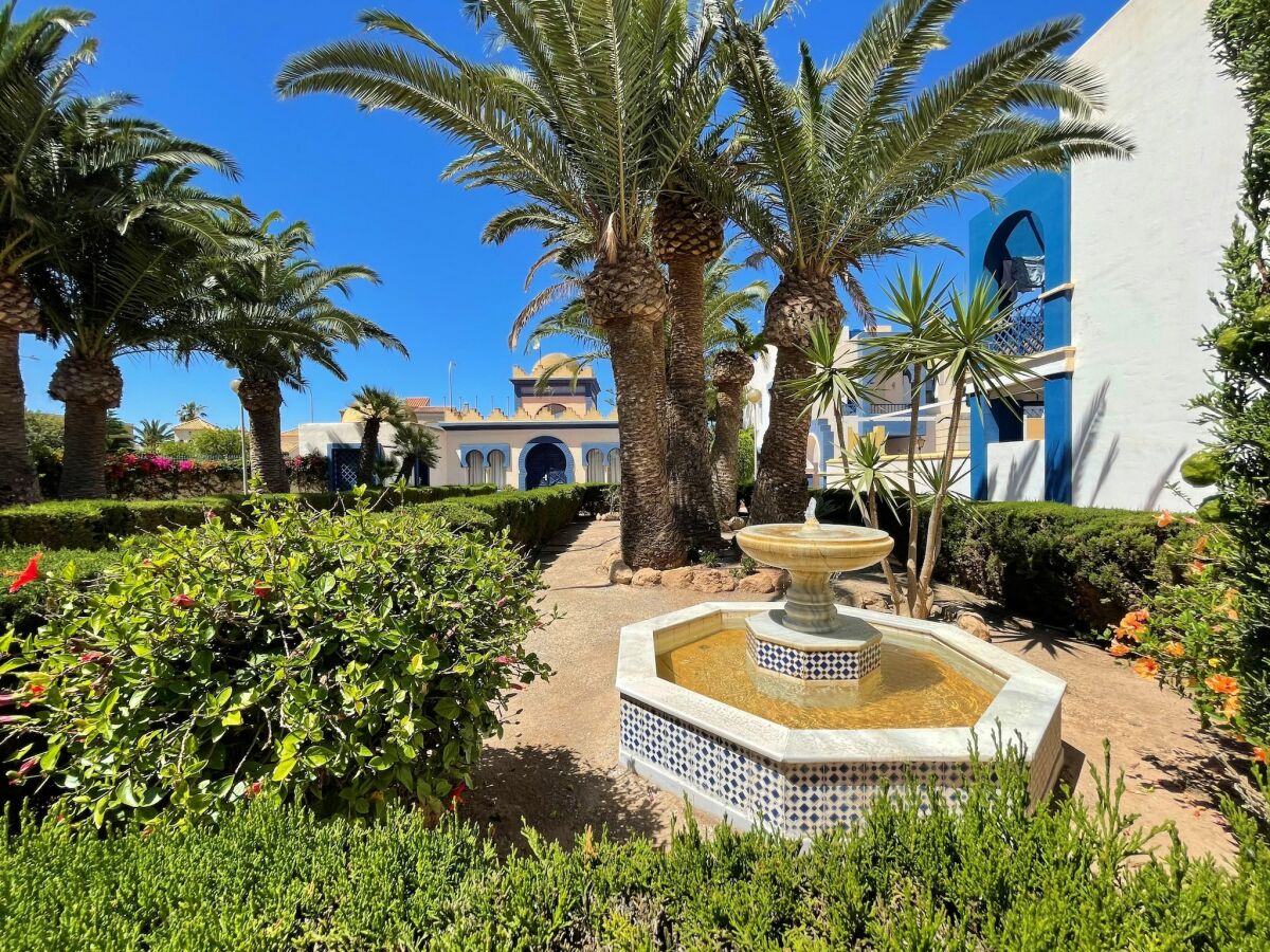 Apartment Elegant Apartment Stay Near Sea - Outdoor photo 5