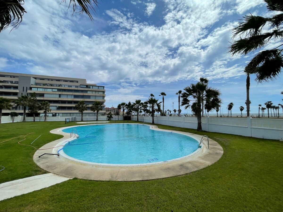 Apartment Seaside Family Apartment in Almeria