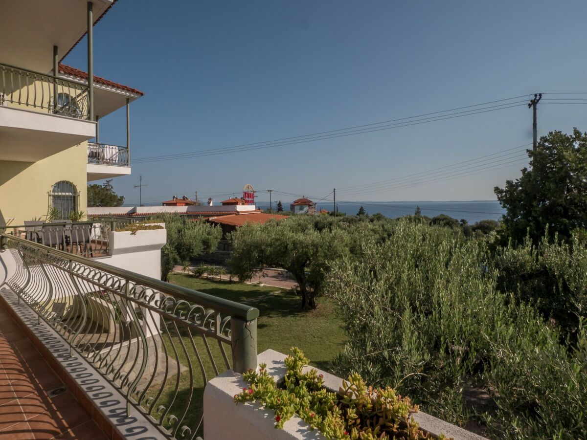 Holiday park Duplex Gerakini Apartment with Pool - Outdoor photo 4