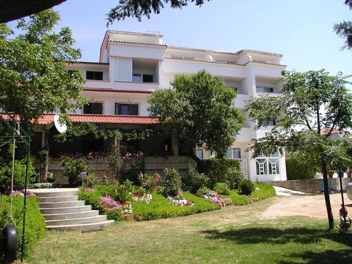 Apartment Rab Diving Mirko - Deluxe Double Room with Balcony and Sea View (1) - Outdoor photo 3