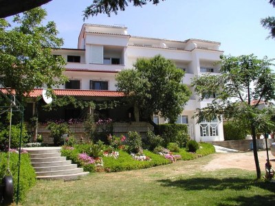 Apartment Rab Diving Mirko - One Bedroom Apartment with Sea View (4) - Outdoor photo 13