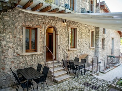 Holiday park Ferienhaus in Toscolano mit Parkplatz - Outdoor photo 5