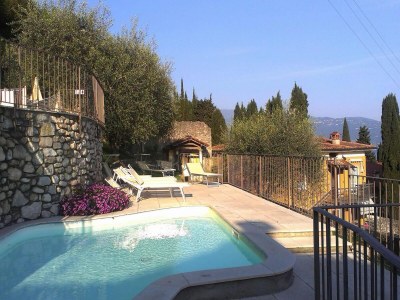 Holiday park Ferienhaus in Toscolano mit Parkplatz - Outdoor photo 22