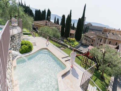 Holiday park Ferienhaus in Toscolano mit Parkplatz - Outdoor photo 34