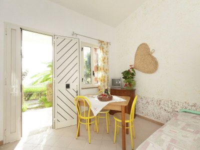 Apartment Holiday Haven near Santa Maria Beach - Features photo 22