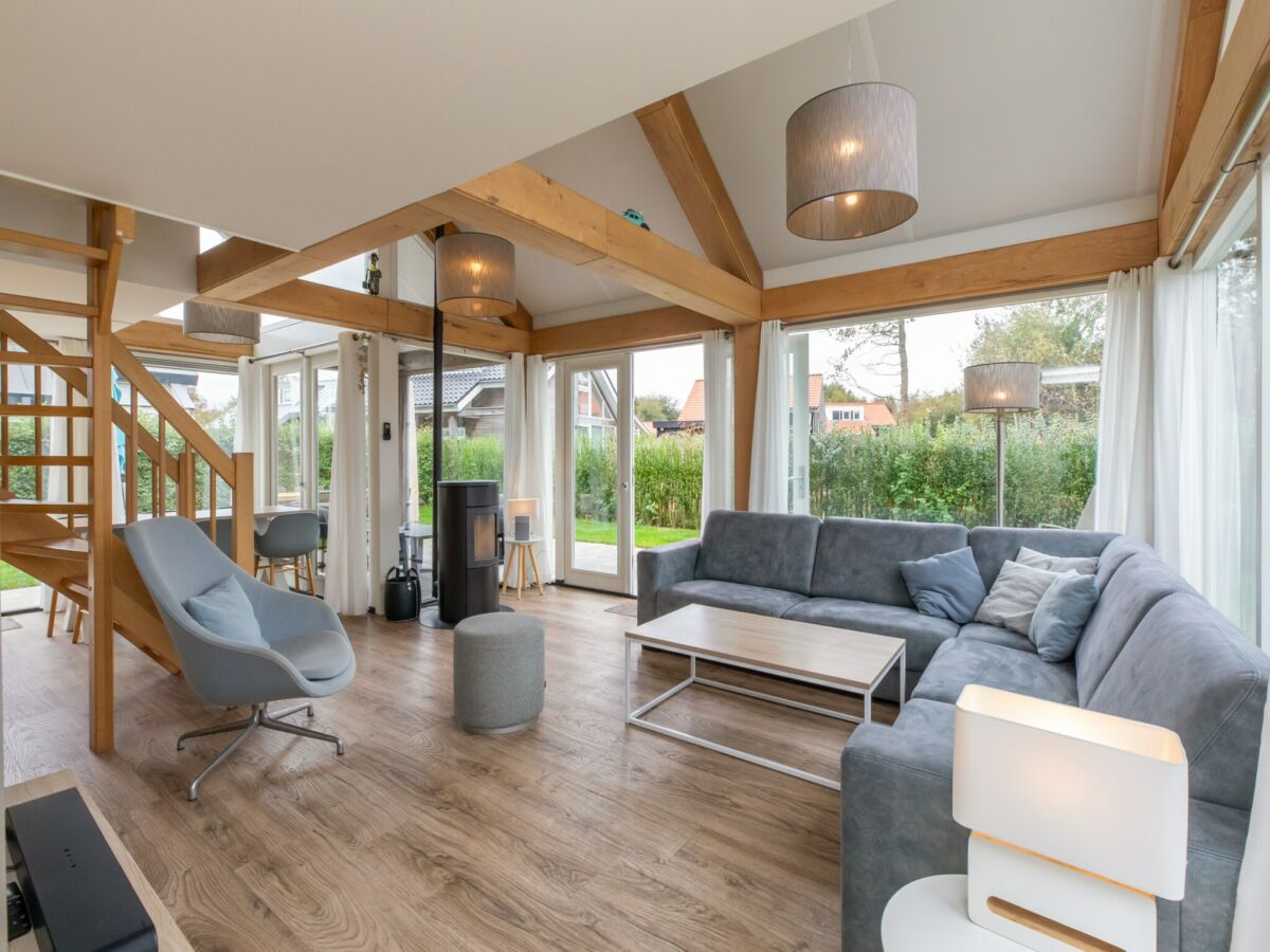 Holiday house 6-Person Holiday Home in Renesse