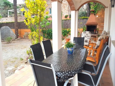 Apartment Wohnung mit Parkplatz und Terrasse - Outdoor photo 2