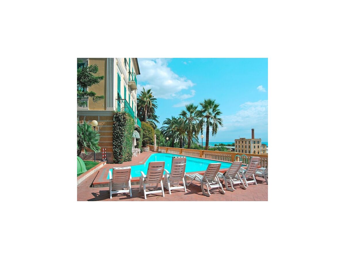 Holiday park Apartment in Imperia near the sea