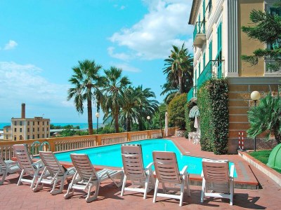 Holiday park Apartment in Imperia near the sea - Outdoor photo 8