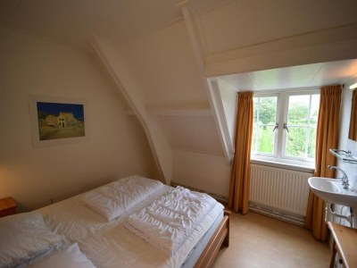 Villa Holiday Home in Oostkapelle near Beaches - Outdoor photo 24