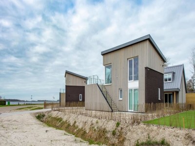 Villa 6-Person Holiday Home in Kamperland in Veere - Villa
