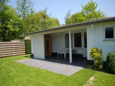Bungalow 6-person holiday bungalow in Oostkapelle - Outdoor photo 2