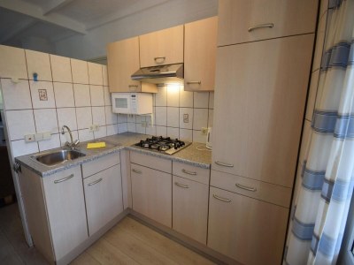 Bungalow 6-person holiday bungalow in Oostkapelle - Outdoor photo 10