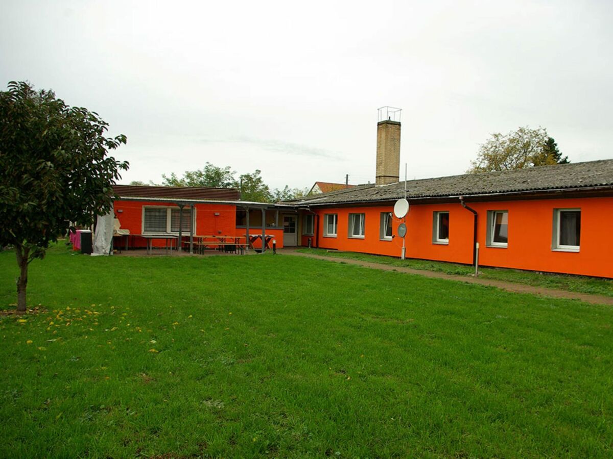 Apartment Family-Friendly Guesthouse in the Oderbruch - Outdoor photo 2