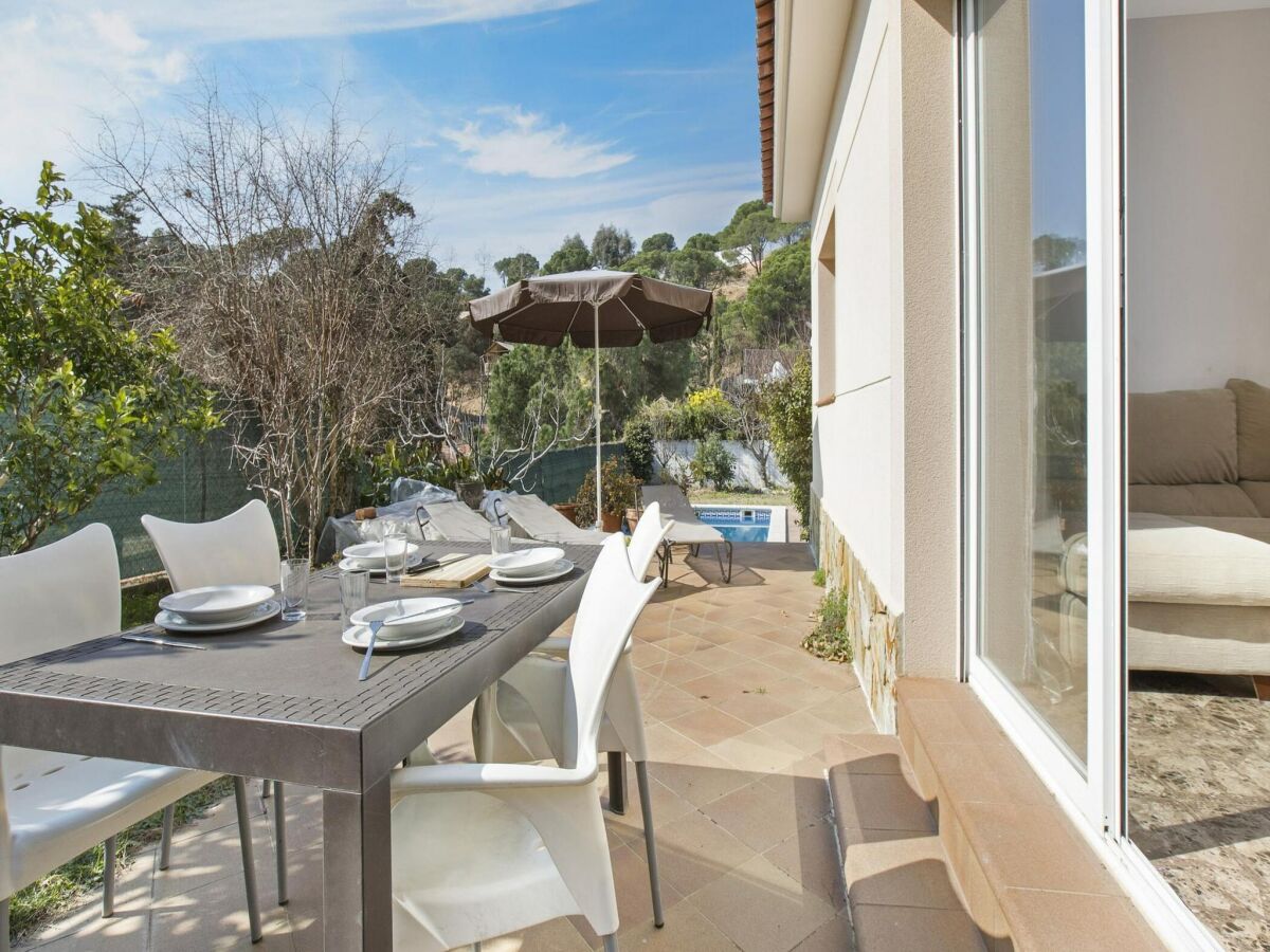 Villa Villa in Lloret de Mar with Pool & Sea Views - Outdoor photo 5