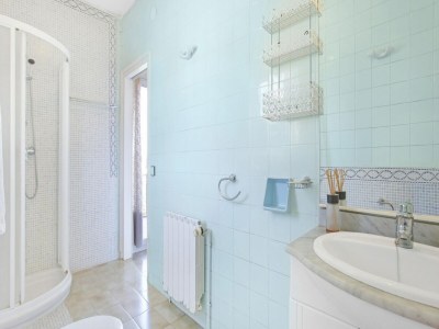 Villa Villa in Lloret de Mar with Pool & Sea Views - Features photo 15
