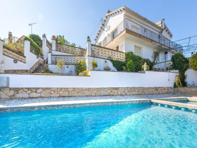 Villa Villa in Lloret de Mar with Pool & Sea Views - Environment photo 33